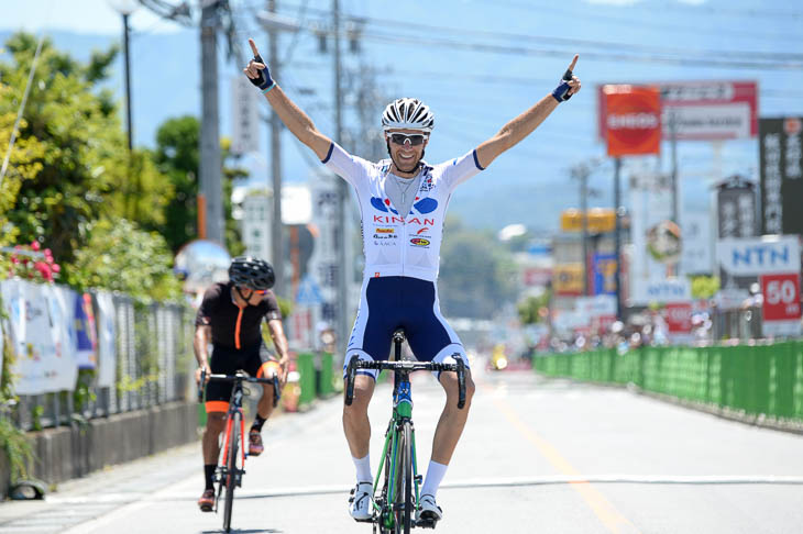 トマ・ルバ(フランス、キナンサイクリングチーム)が飯田ステージ優勝