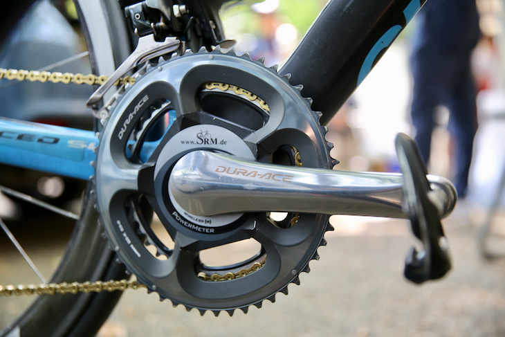 旧世代のSRMクランクと7800系デュラエースのチェーンリング、R9150系デュラエースのフロントディレイラー