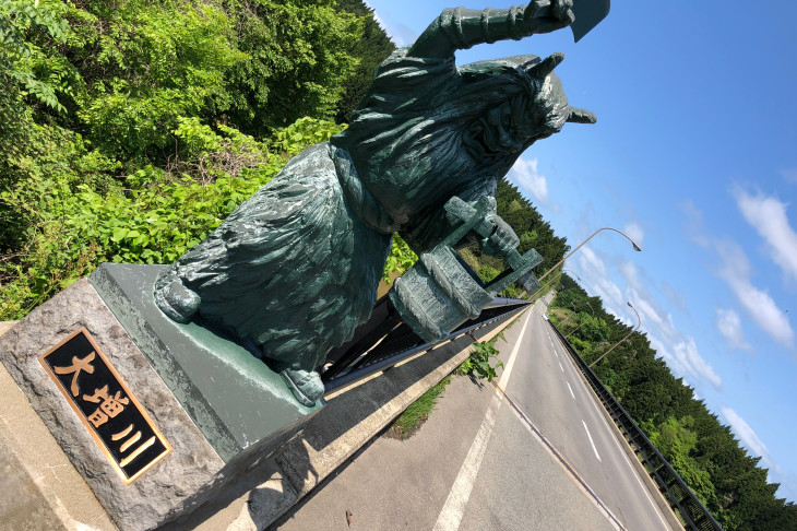 橋の上にもなまはげが登場！