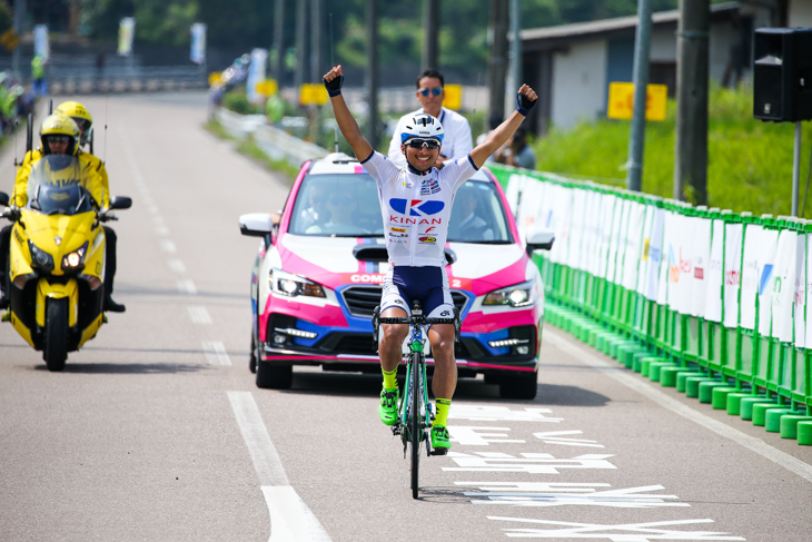 2018年全日本選手権、独走でフィニッシュした山本元喜（キナンサイクリングチーム）