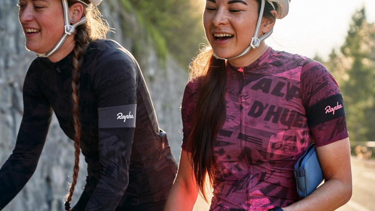 Rapha GRAFFITI PRINT SOUPLESSE FLYWEIGHT JERSEY cyclowired