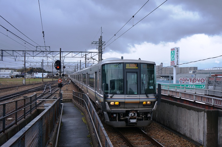 雨雲に追いかけられながら