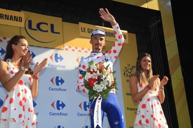 ステージ優勝とともに山岳賞ジャージも獲得したジュリアン・アラフィリップ(フランス、クイックステップフロアーズ)
