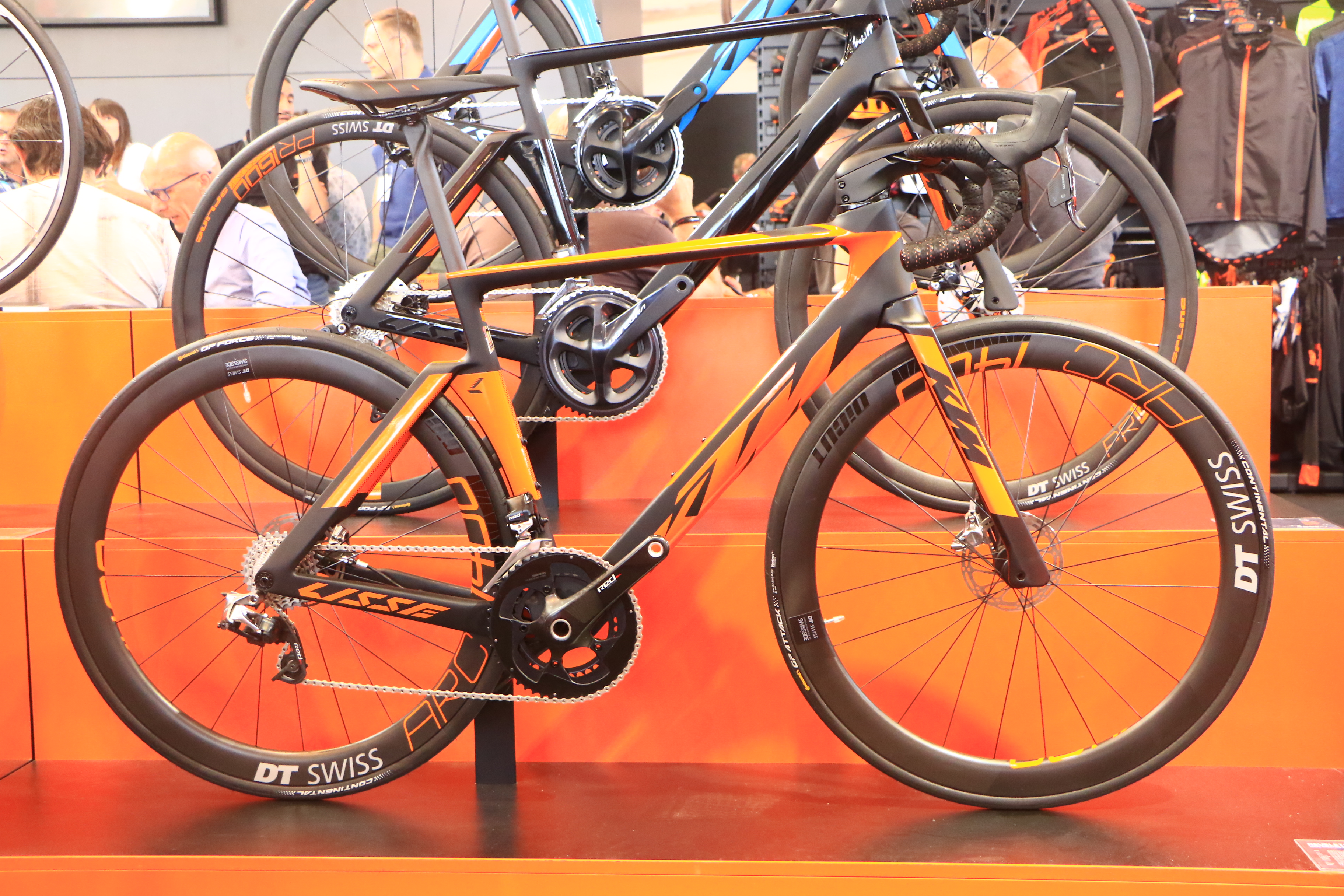 KTM オーストリアブランドから登場したエアロロード
