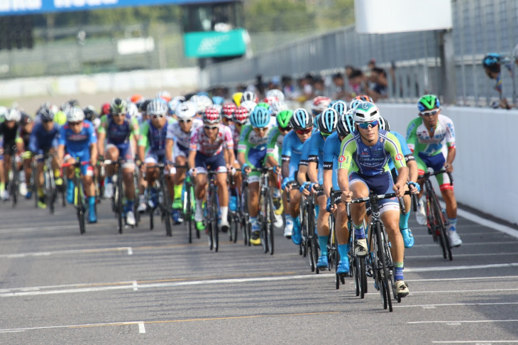 昨年から全日本選手権申込資格認大会に認定された「シマノ鈴鹿ロードレースクラシック」
