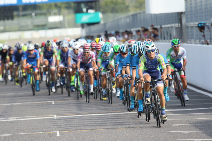 昨年から全日本選手権申込資格認大会に認定された「シマノ鈴鹿ロードレースクラシック」