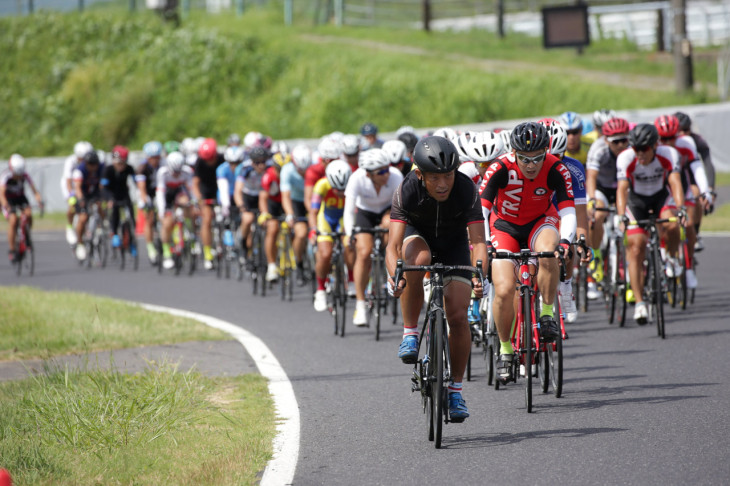 ロードレースらしい駆け引きがどのクラスでも見られた