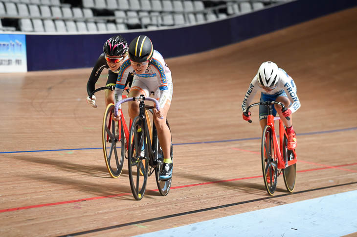 女子スクラッチ 阿部セラ(スミタ・エイダイ・パールイズミ・ラバネロ)が優勝