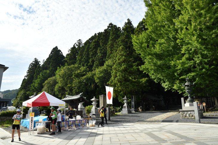 最後の休憩ポイント、南陽市の熊野大社は縁結びの神様としても有名