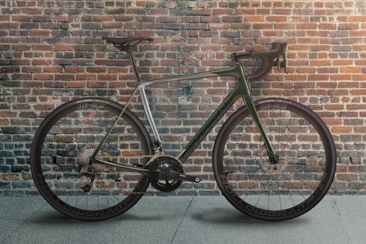キャノンデール Synapse Hi-MOD Disc RED eTap完成車(Green Clay - Gloss)