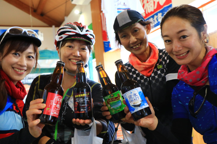 道の駅でお土産に流氷ビールをゲット!もちろんこれもサポートカーで運んでもらえます