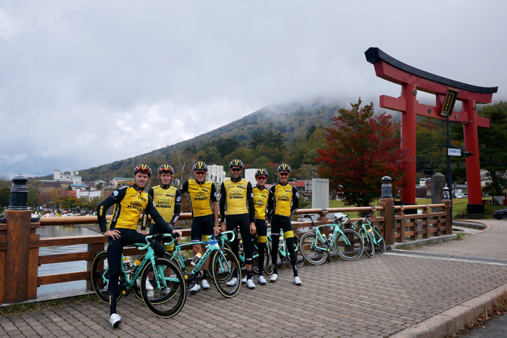 日光いろは坂を越えて中禅寺湖まで走ったチームロットNLユンボ