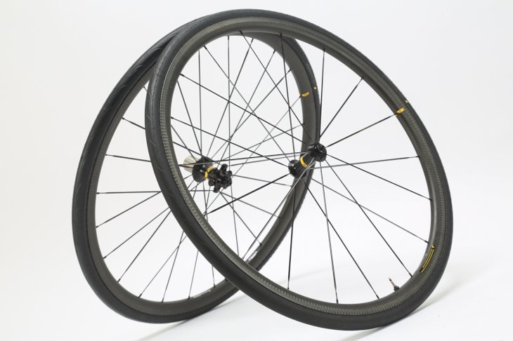 MAVIC KSYRIUM PRO CARBON SL1年前にオーバーホール済