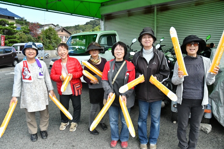 地元の方々も沿道で応援してくれた