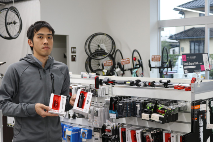 愛媛県三条市のB-shop OCHIでは自転車購入時にキャットアイのライトをお勧めしている