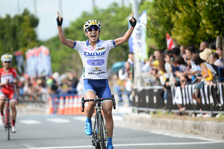 市民140km 優勝した岩切弘輝（津末レーシング）