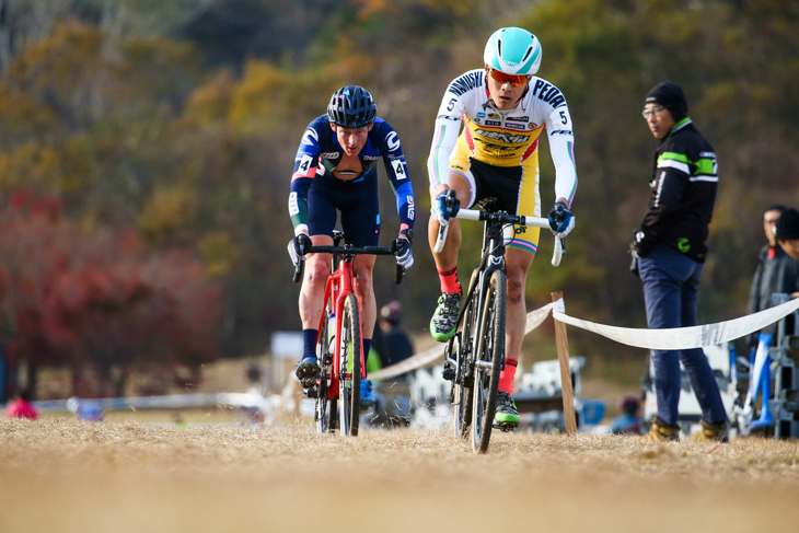 男子エリート　ミルバーンの前に出る織田聖（弱虫ペダルサイクリングチーム）