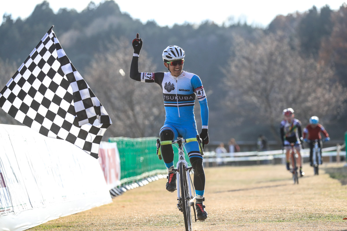 C3優勝は横山裕司(筑波大学体育会サイクリング部)