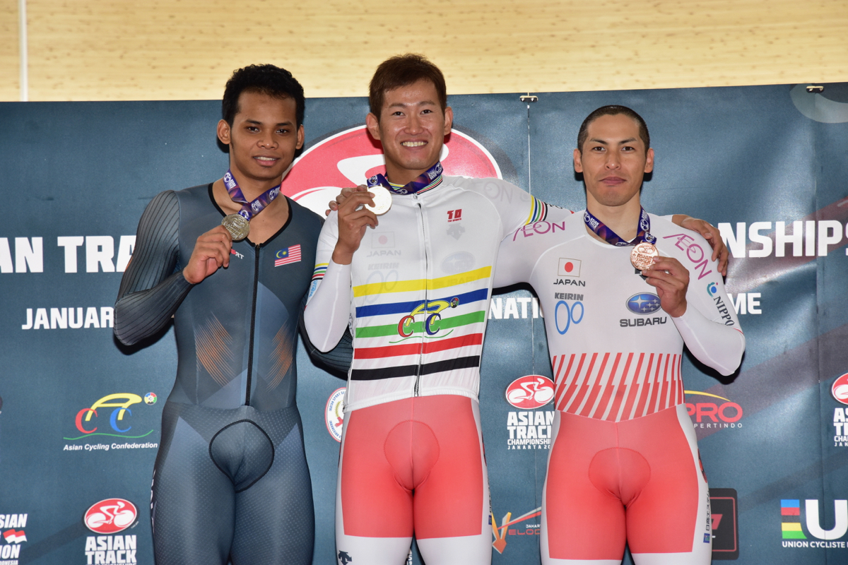 男子ケイリン 脇本雄太(日本)が金、河端朋之(日本)が銅メダルを獲得