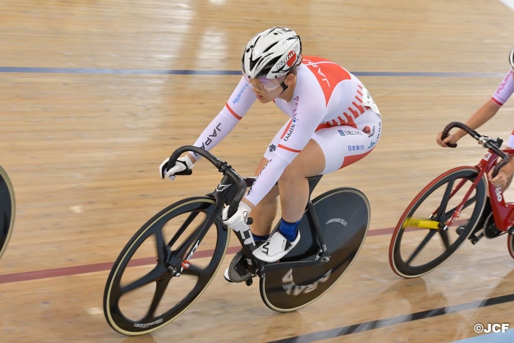 女子スクラッチで5位に食い込んだ鈴木奈央