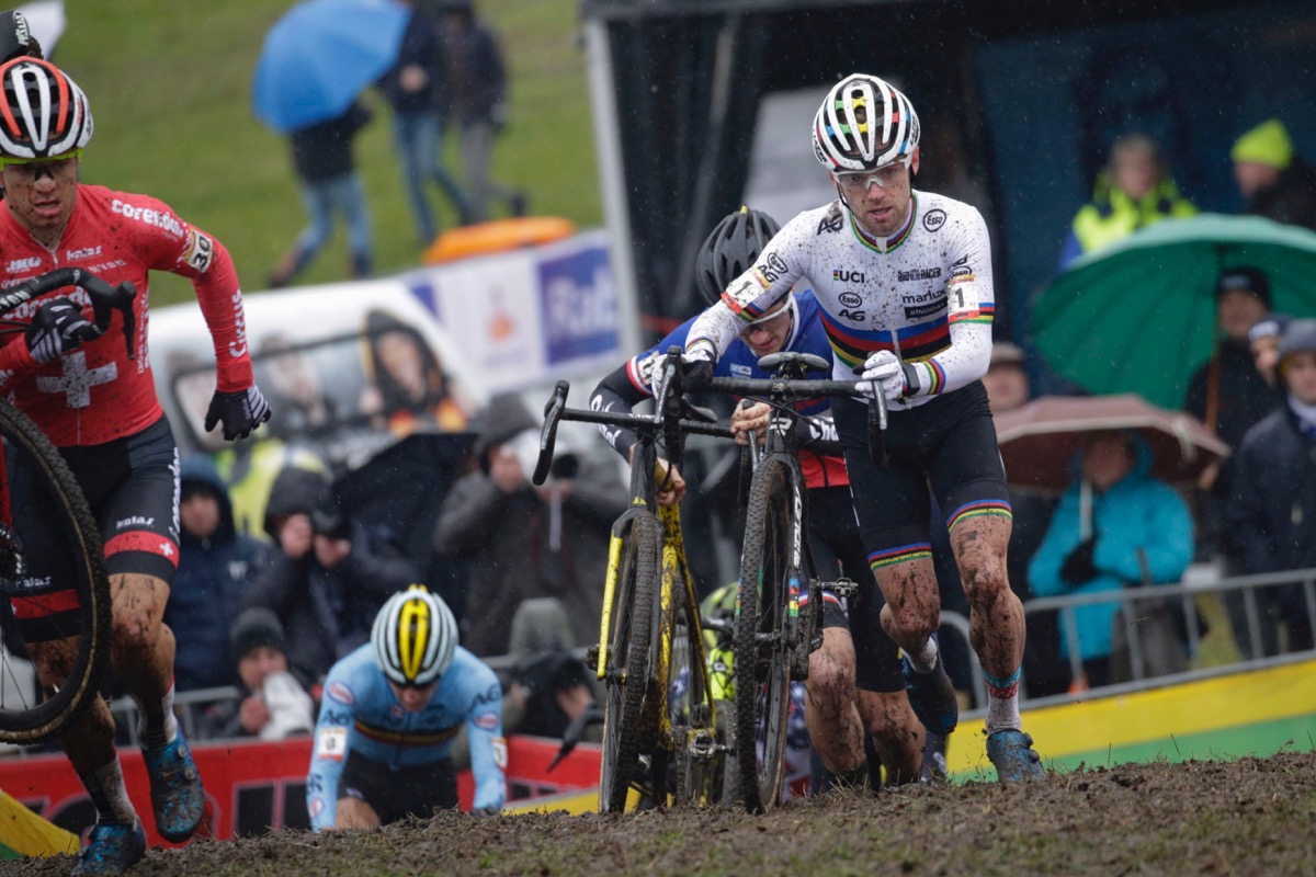 男子U23 アルカンシエルのエリ・イゼルビッド(ベルギー、マーラックス・ビンゴール)が優勝