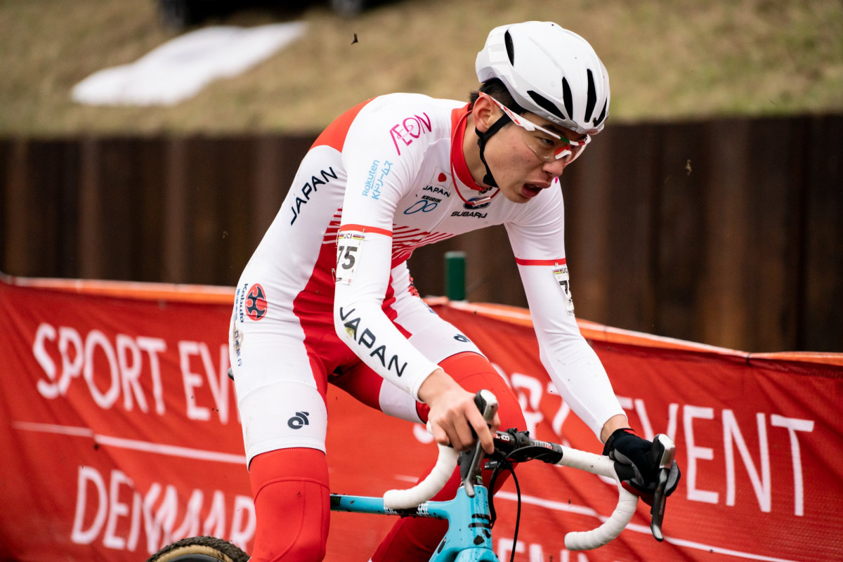 小島大輝(SNEL CYCLOCROSS TEAM)は67位
