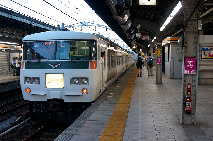 こちらの車両も引退間近とのウワサがあり、この姿もいつまで見ることができるのでしょう(涙)