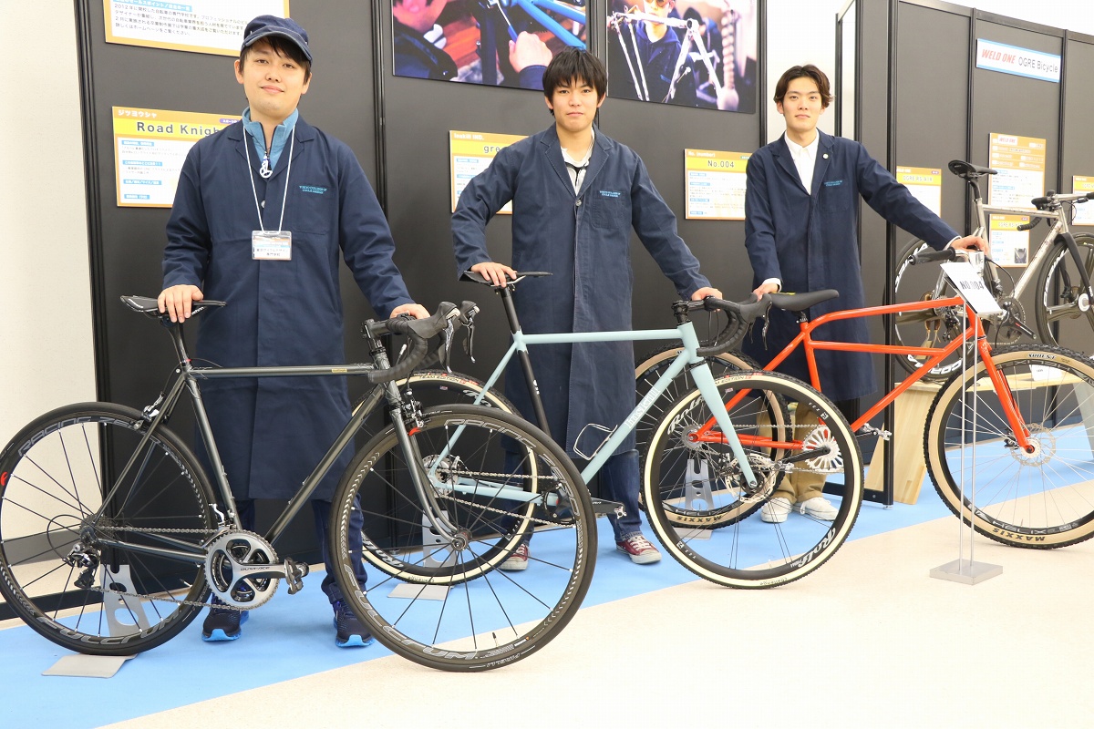 東京サイクルデザイン専門学校の学生も作品を出展した