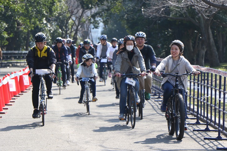 しっかりしたコースで最新バイクを楽しめる