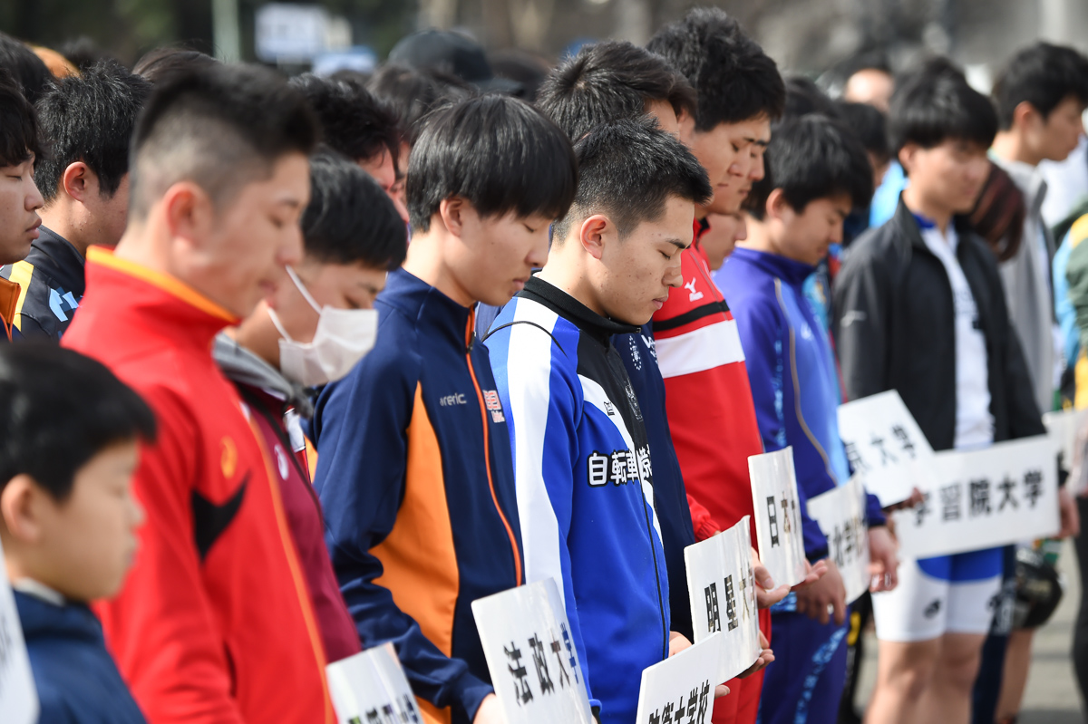 東日本大震災から8年となる3月11日を翌日に控え、開会式で黙祷がささげられた。