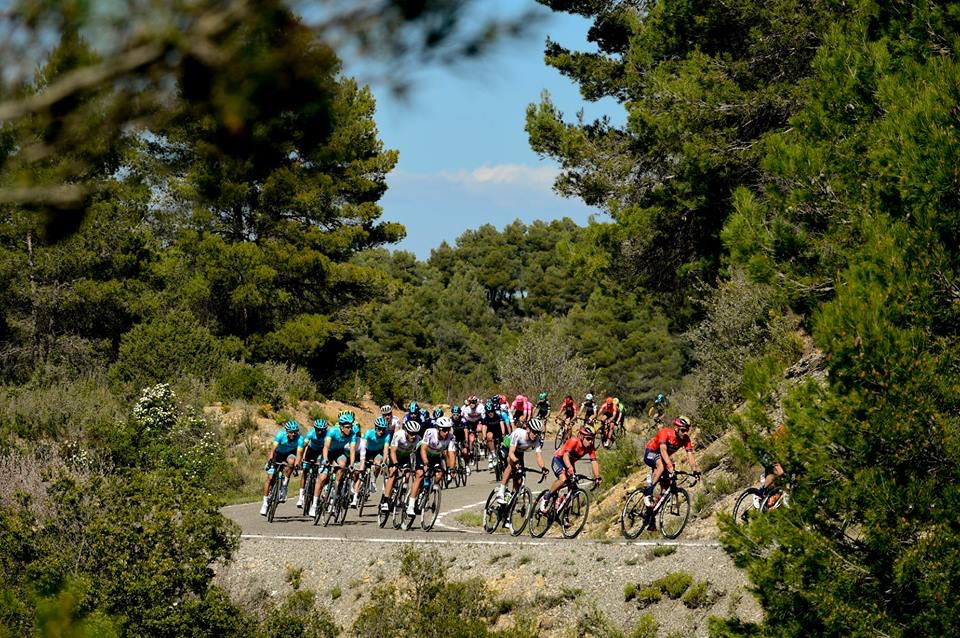 中盤にかけて内陸の山間部を走るボルタ・ア・カタルーニャ第6ステージ