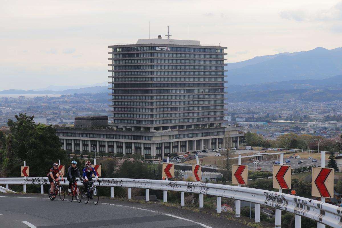 松田町の街並みと山並みの風景はなかなかの見ごたえです