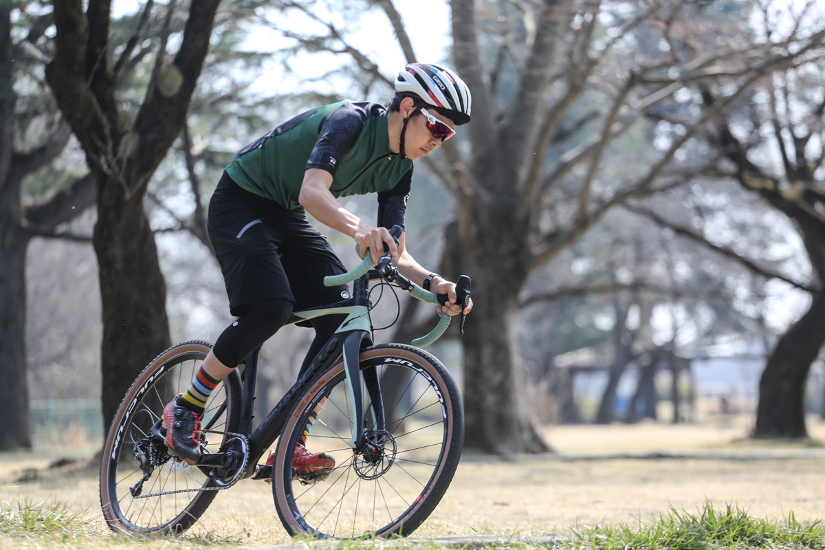 「グラベルロードながらレーシングな走りを楽しむための1台」鈴木祐一（ライズライド）