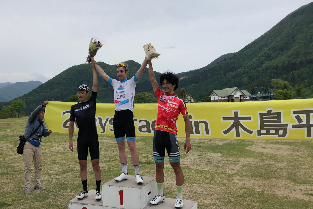 ステージ優勝はトム・ボシス選手(Yamanakako Cyclisme Formation)