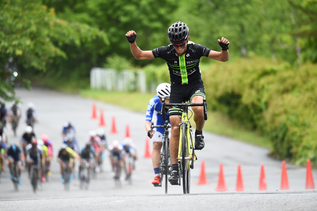 E2優勝　西村　基（VENTOS FRECCIA）