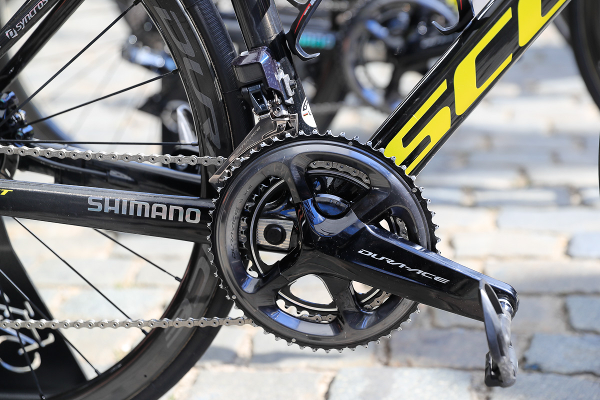 プロトンの中で最もシェア率が高いシマノDURA-ACE