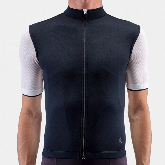 Signature Cycling Jersey 2.0（ブラック×ホワイト）