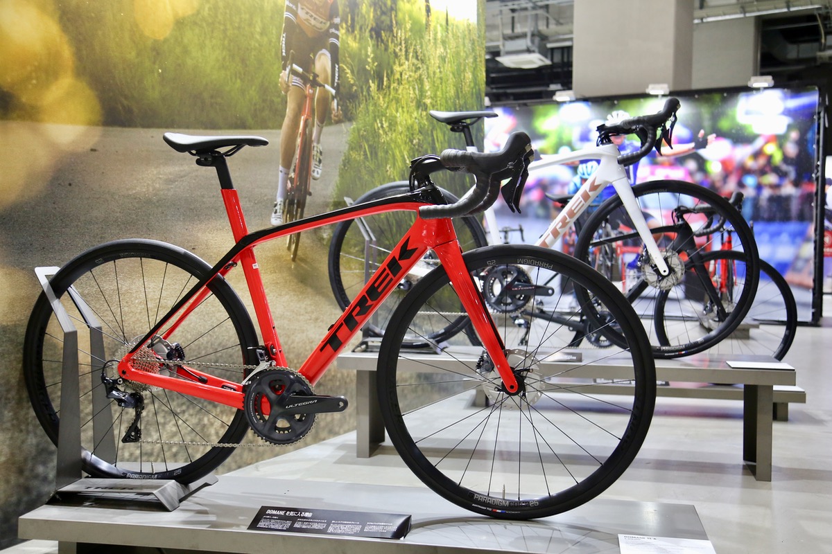 ULTEGRAとParadigm Comp 25を装備するDomane SL 6(40.8万円)