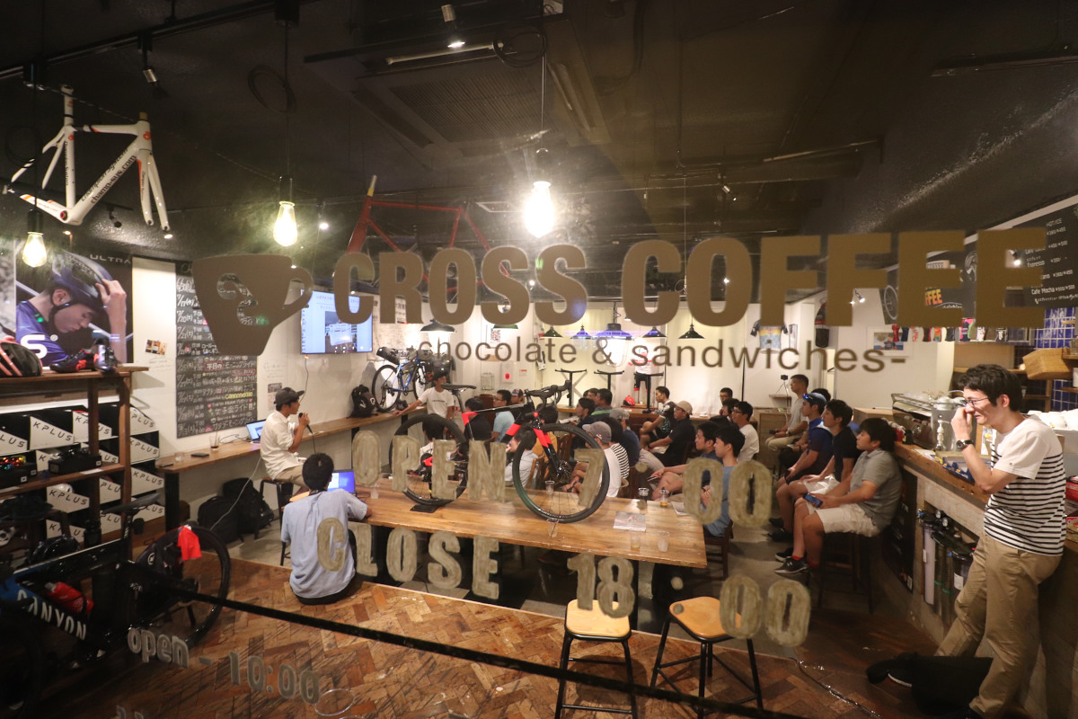 会場となった東京都稲城市にあるCROSS COFFEE