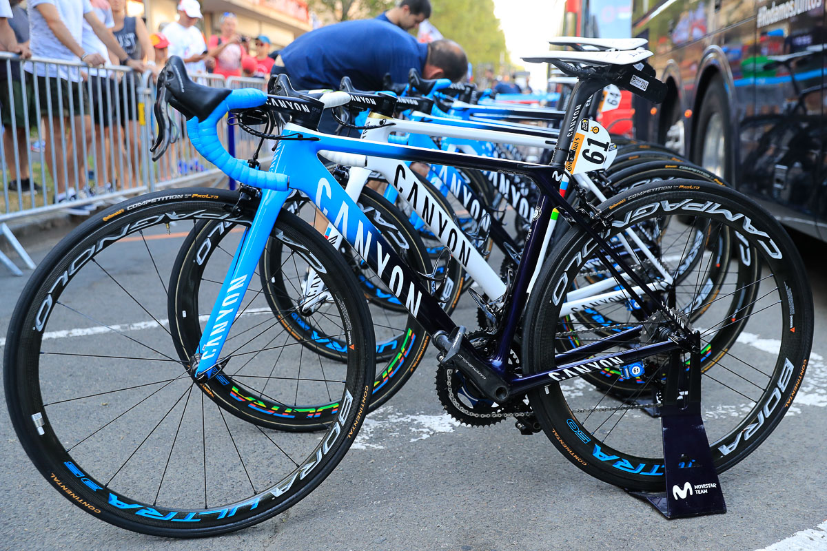 ナイロ・キンタナ(コロンビア)のキャニオン Ultimate CF SLX。第8ステージでは前輪にBORA 35 ULTRA、後輪にBORA 50 ULTRAを装着していた