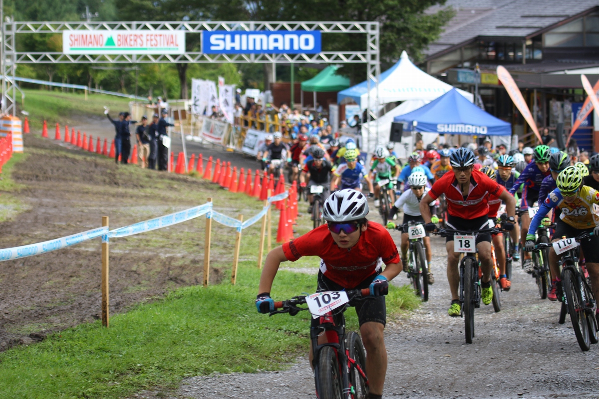 XC種目のスタートは大迫力