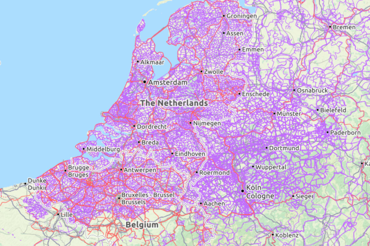 OpenCycleMapによるオランダのサイクリングロード密集率