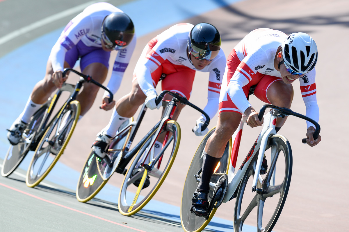 男子チームスプリント 2位 明治大学(写真は予選時)