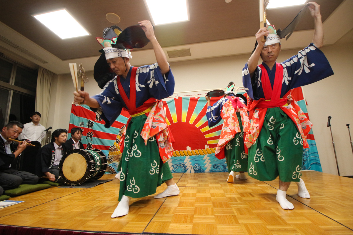 山祇神楽の舞を見て、伝統芸能のパワーに感動