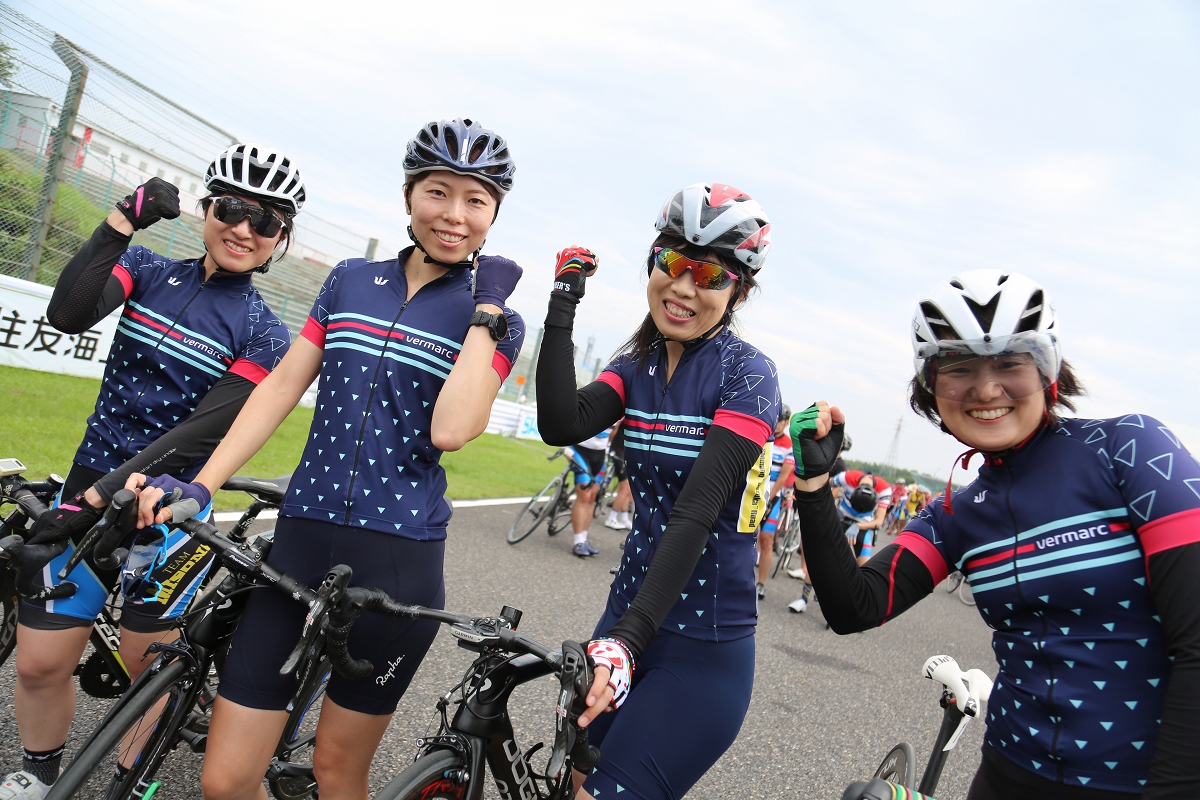 女子チームで仲良くTTにチャレンジ