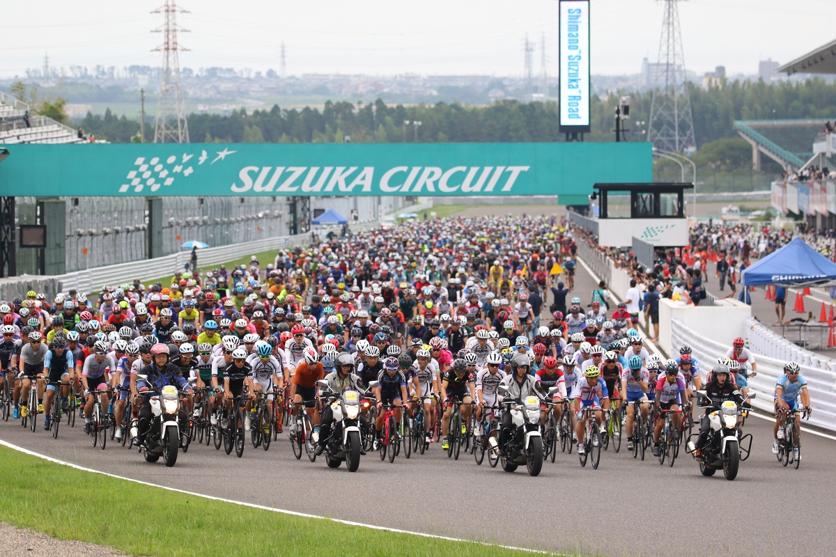 2日間で延べ1万人を数えるシマノ鈴鹿ロード