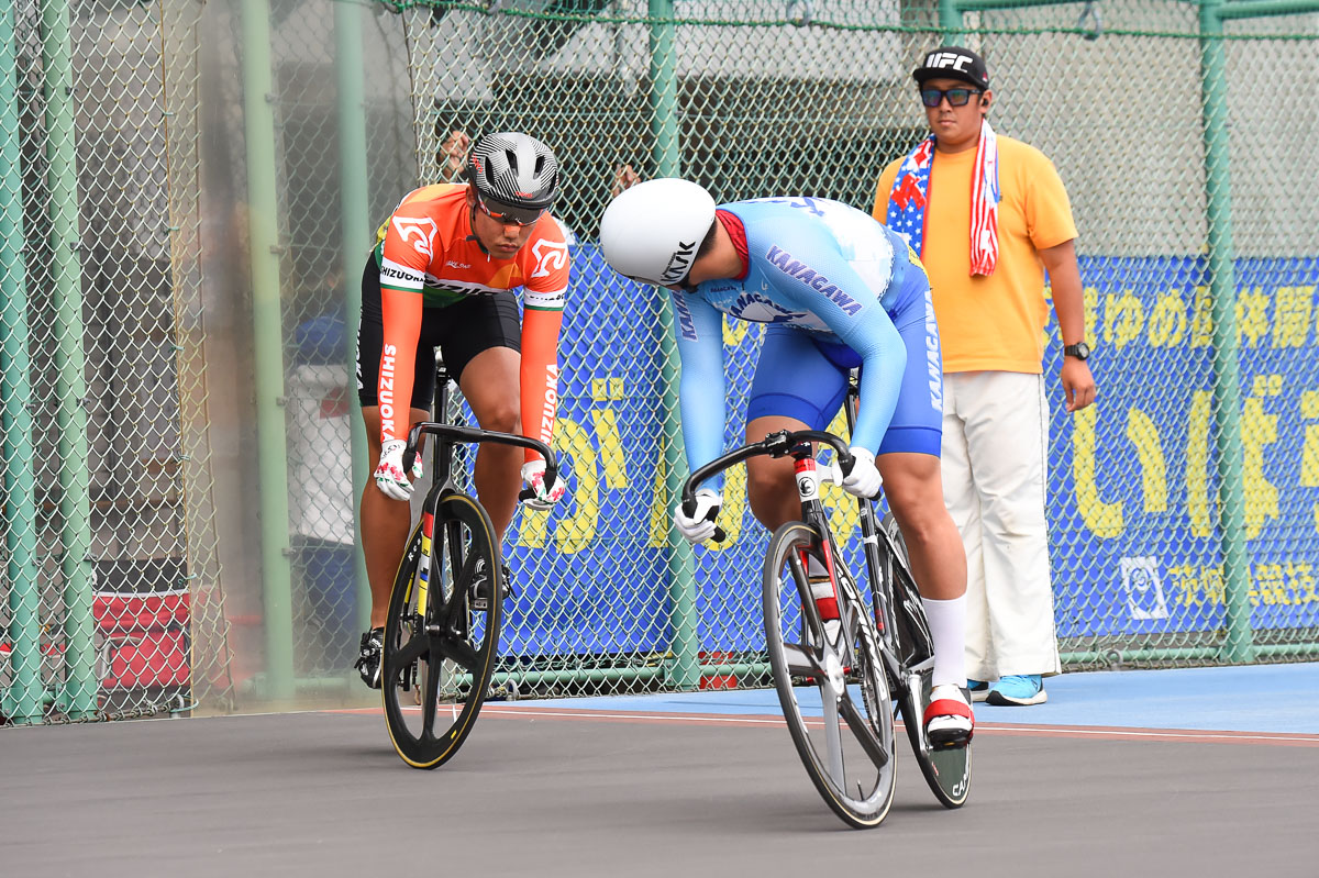 少年男子スプリント決勝 スタート直後からお互いの出方を探る大橋真慧(神奈川県)と日髙裕太(静岡県)