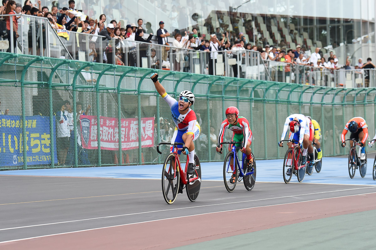 少年男子スクラッチ決勝 木村皆斗(茨城県)が優勝