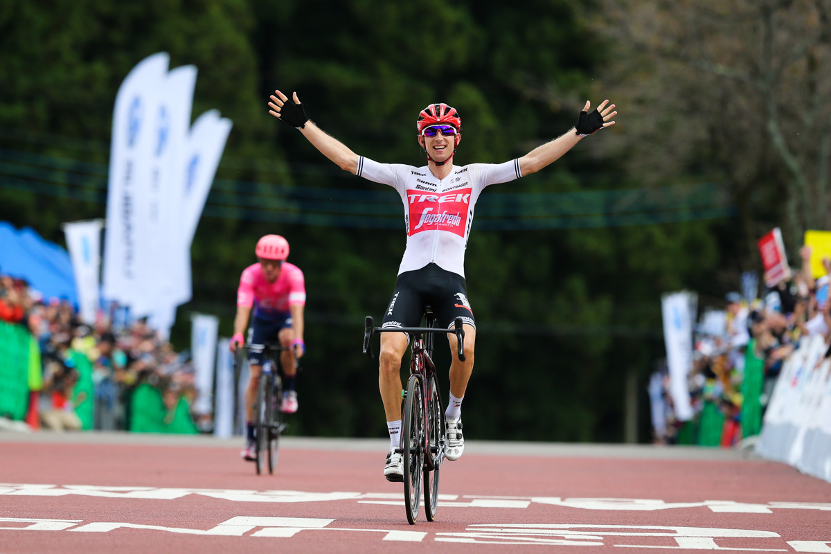 ジャパンカップサイクルロードレース2019 優勝したバウケ・モレマ(オランダ、トレック・セガフレード)