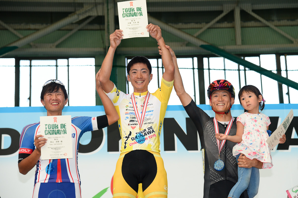 市民140kmオープン表彰 優勝は佐藤文彦(チャリダー男子部)